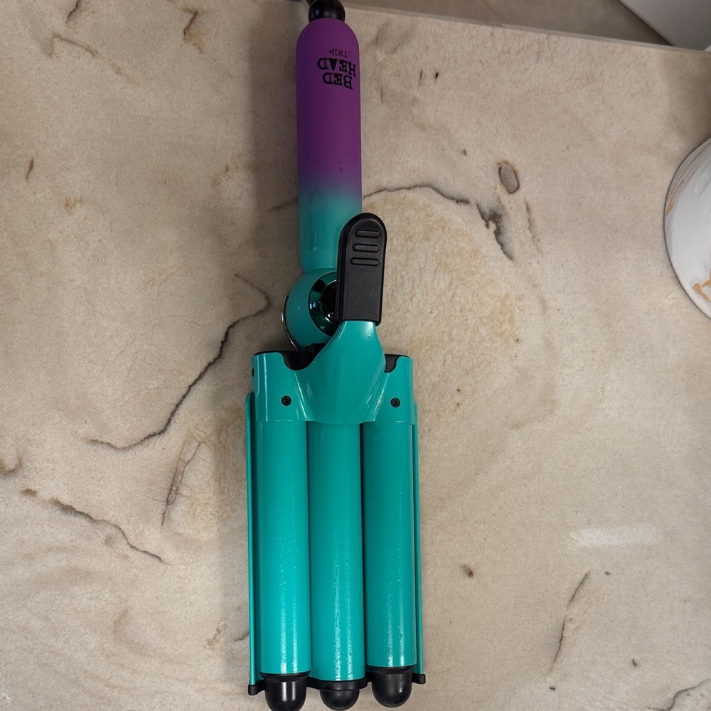 BedHead 3-Barrel Waver in Teal and Purple